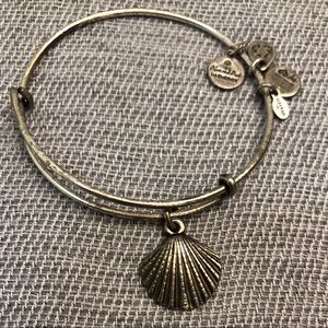 Alex and Ani Jewelry - Alex and Ani silver seashell bracelet Alex and Ani Jewelry - Alex and Ani silver seashell bracelet